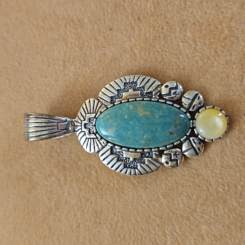 Roderick Tenorio Pendant